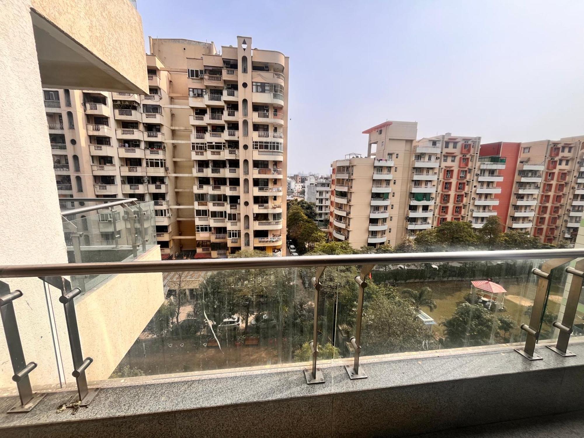 Gazebo Inn&Suites Medanta Gurgaon Bagian luar foto