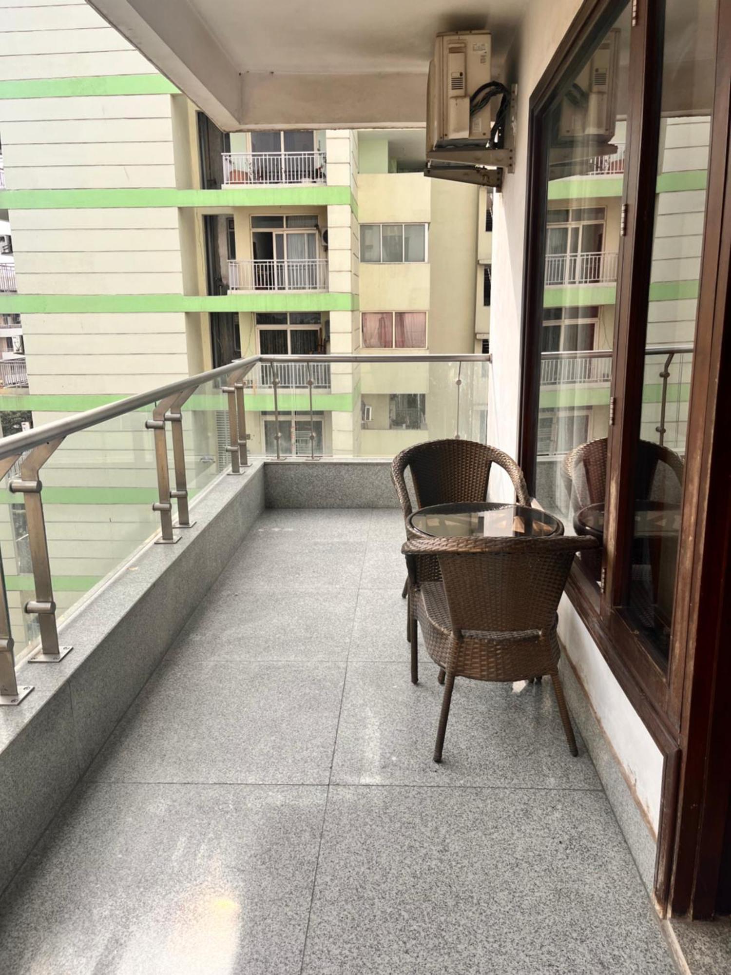 Gazebo Inn&Suites Medanta Gurgaon Bagian luar foto