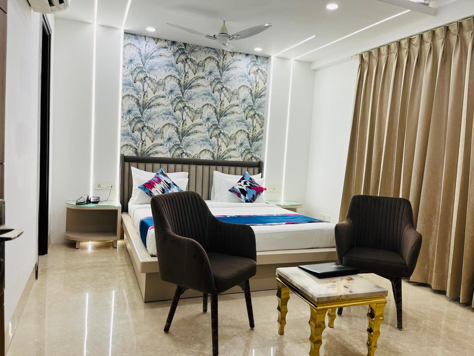 Gazebo Inn&Suites Medanta Gurgaon Bagian luar foto